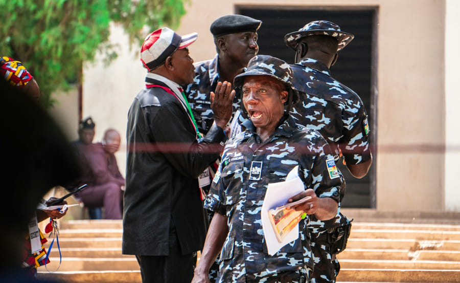How a Danfo Ride Turned into a Nightmare at the Police Station